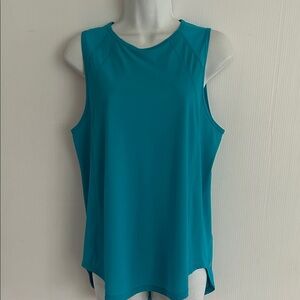 Lululemon Sculpt Tank. SIZE 6
Turquoise Tide